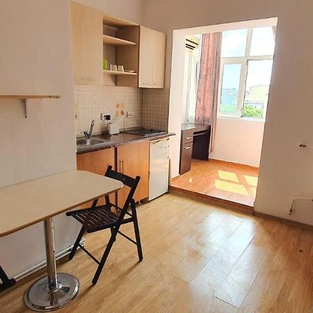 City Center Majestic Studio Apartment Bucharest Exterior photo